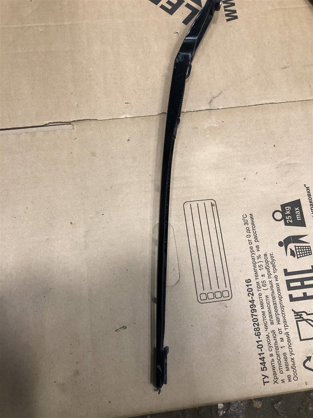 Audi Q7 (4L)  2005 - 2009 для Поводок стеклоочистителя передний левый