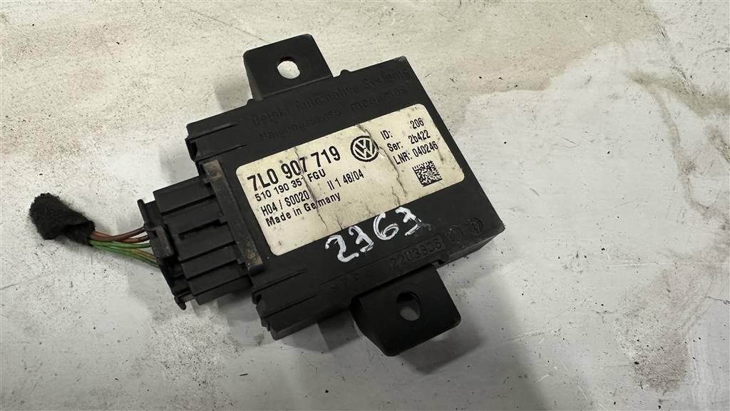 Volkswagen Touareg 7L 2002-2006 для Блок управления противоугонной системой