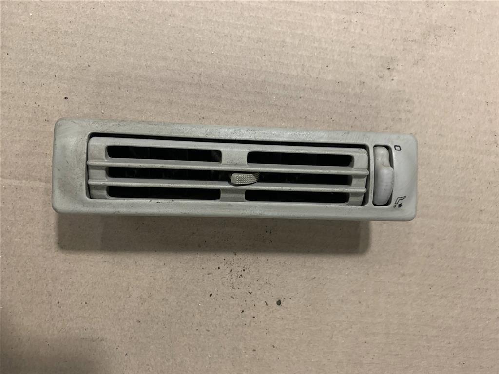 Volkswagen Sharan 1995-1999 для Дефлектор приточного воздуха