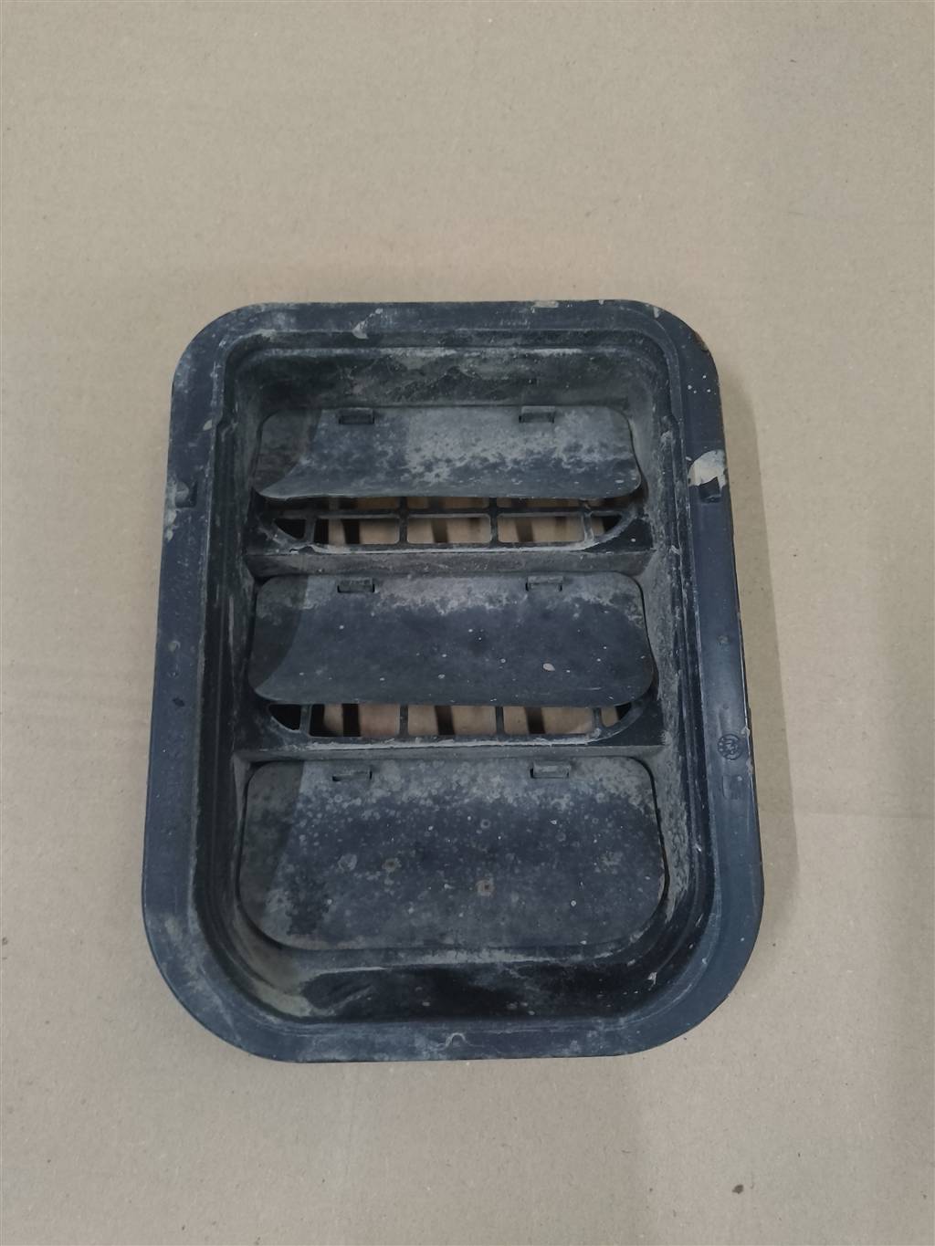 Skoda Octavia (A5 1Z-) 2008-2013 рестайлинг для Решетка вентиляционная