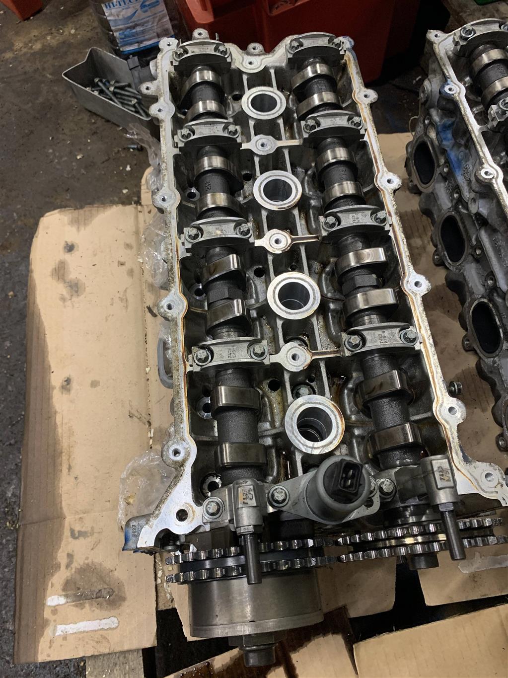 Porsche  Cayenne 955 2002-2007 для Головка блока цилиндров (ГБЦ)