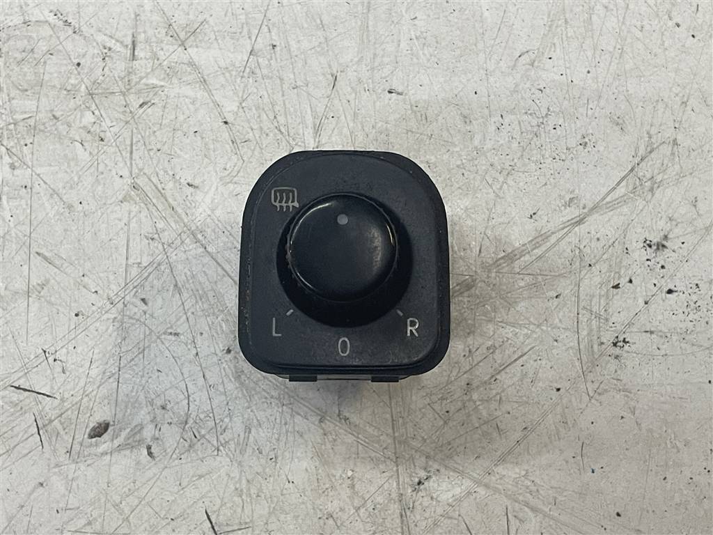 Volkswagen Passat (B7) 2011-2015 для Джойстик регулировки зеркал