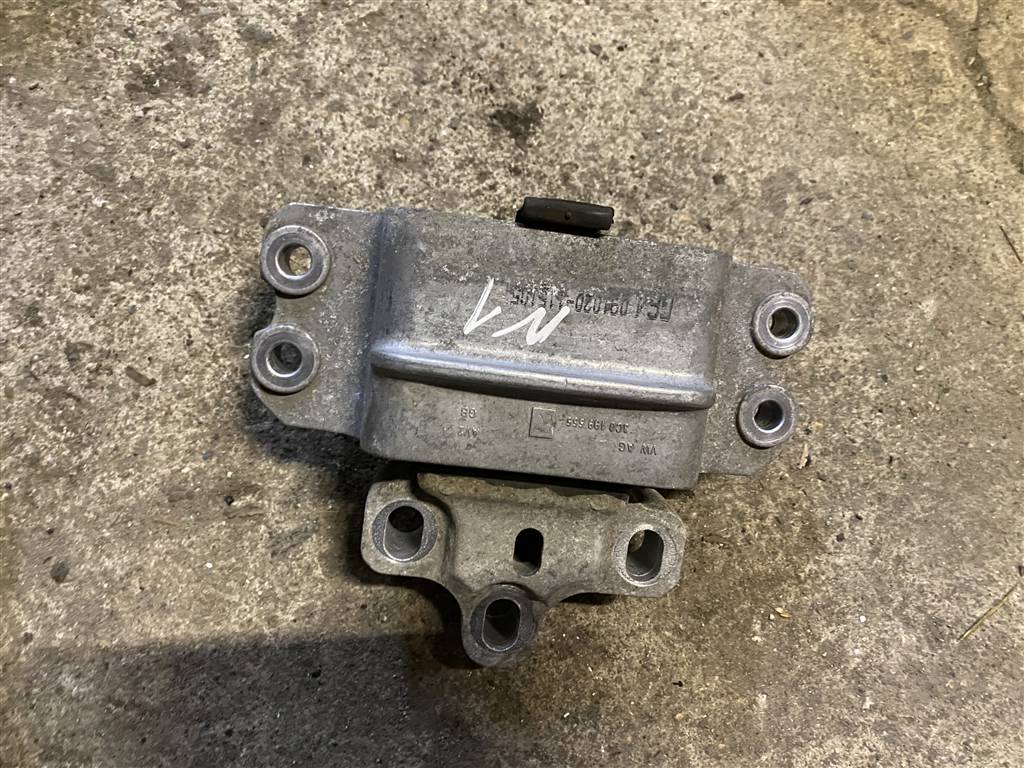 Volkswagen Passat CC 2008-2012 для Опора КПП левая