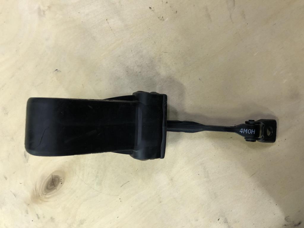 Audi Q7 (4M) 2015-2019 для фиксатор двери