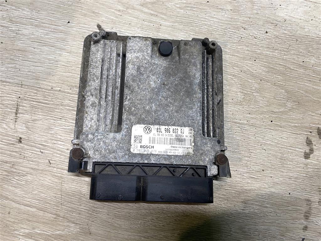 Skoda Superb 2008-2015 для Блок управления двигателем