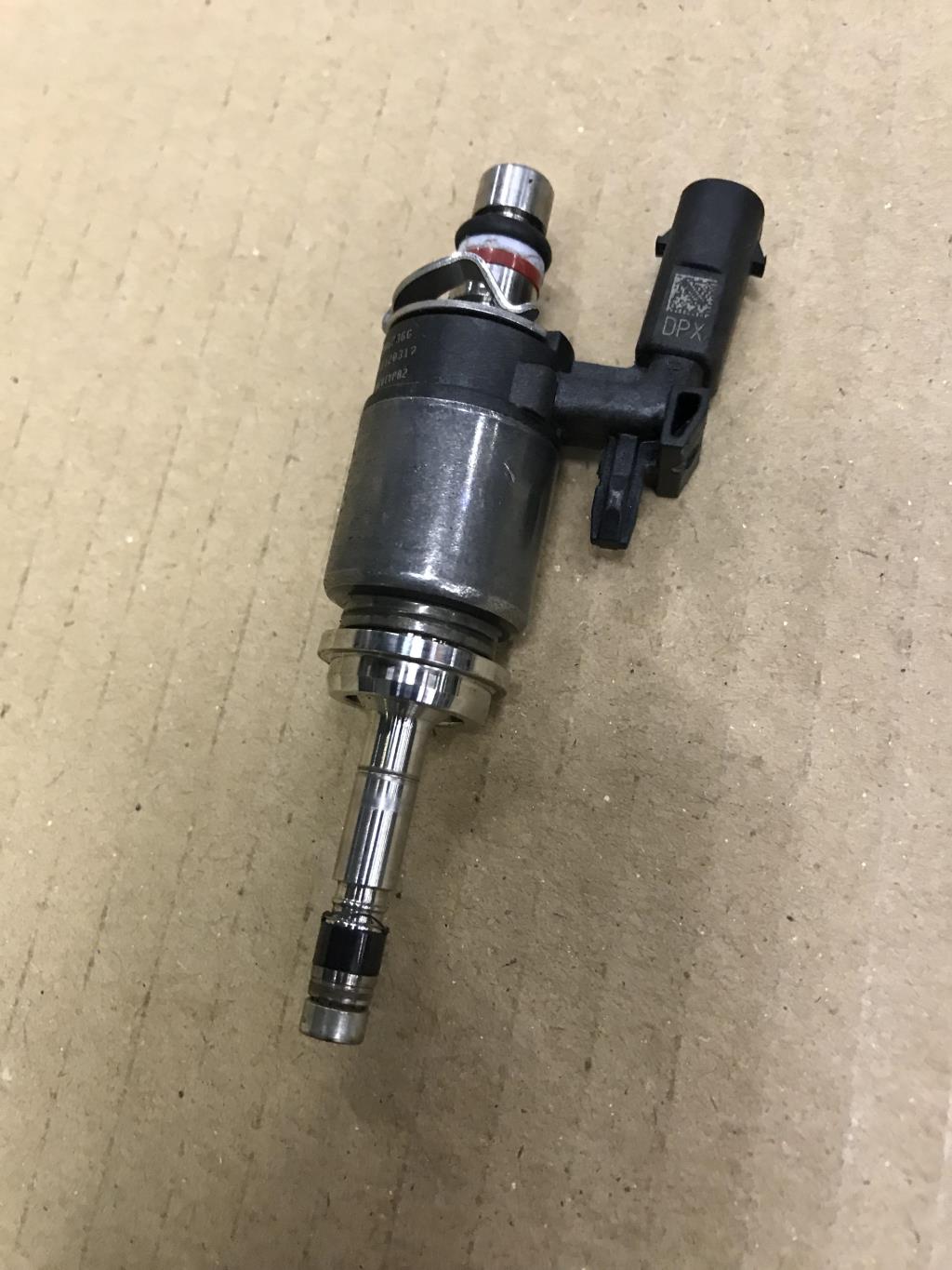 Audi A3 (8V) 2016-2019 рестайлинг для Форсунка бензиновая