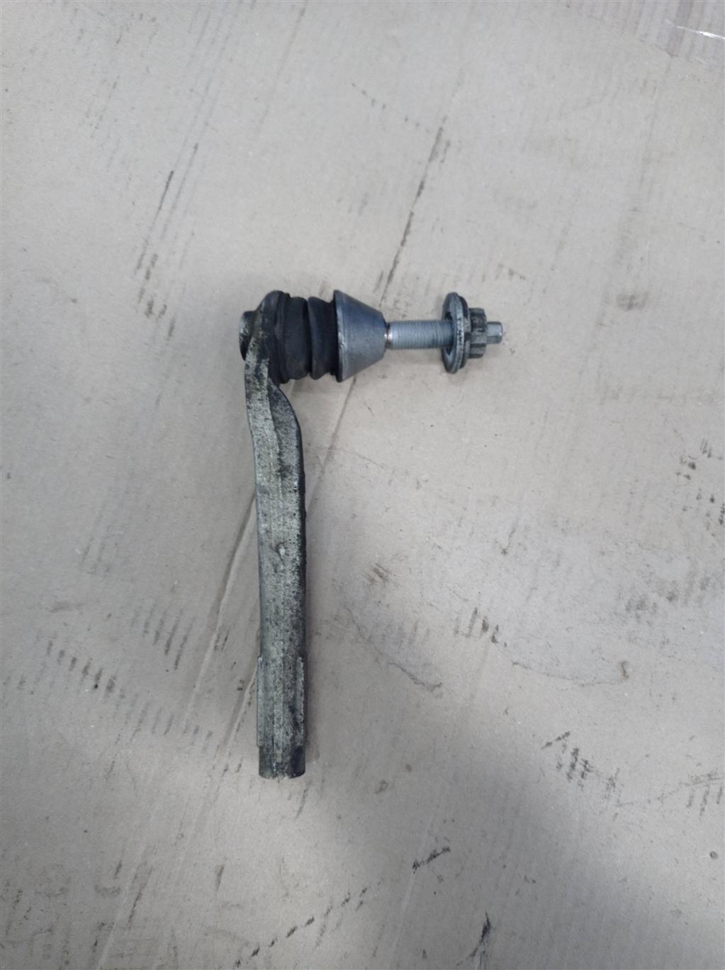 Mercedes-Benz W205 C-classe 2014-2018 для Наконечник рулевой