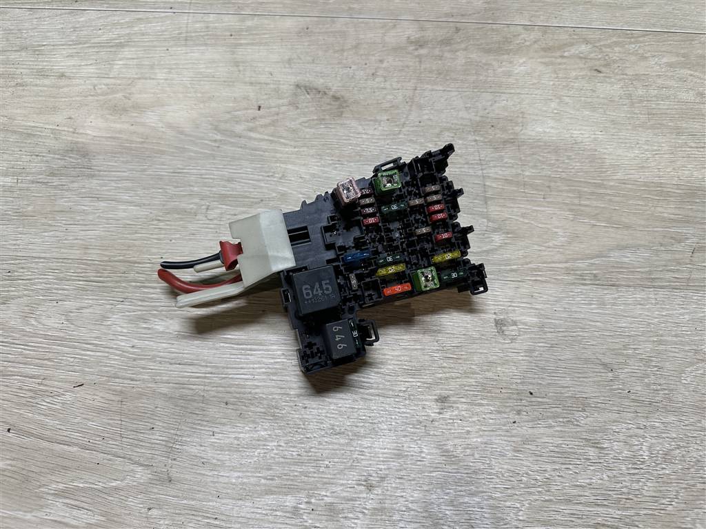 Skoda Octavia A7 для Блок предохранителей