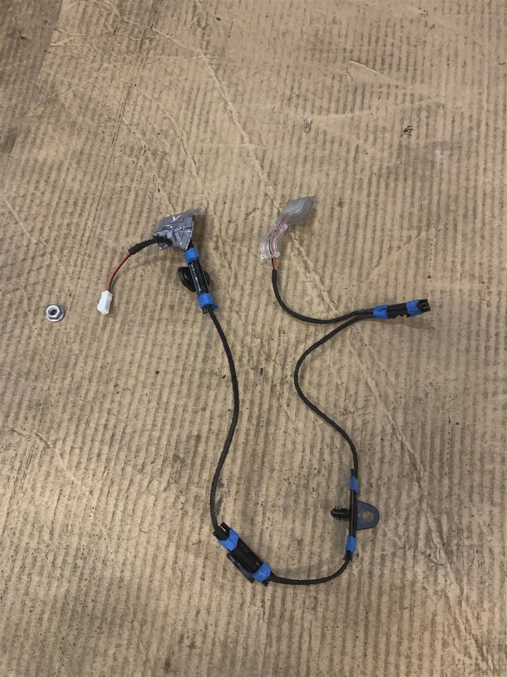 BMW X3 F25 2010> для Подсветка ручки двери