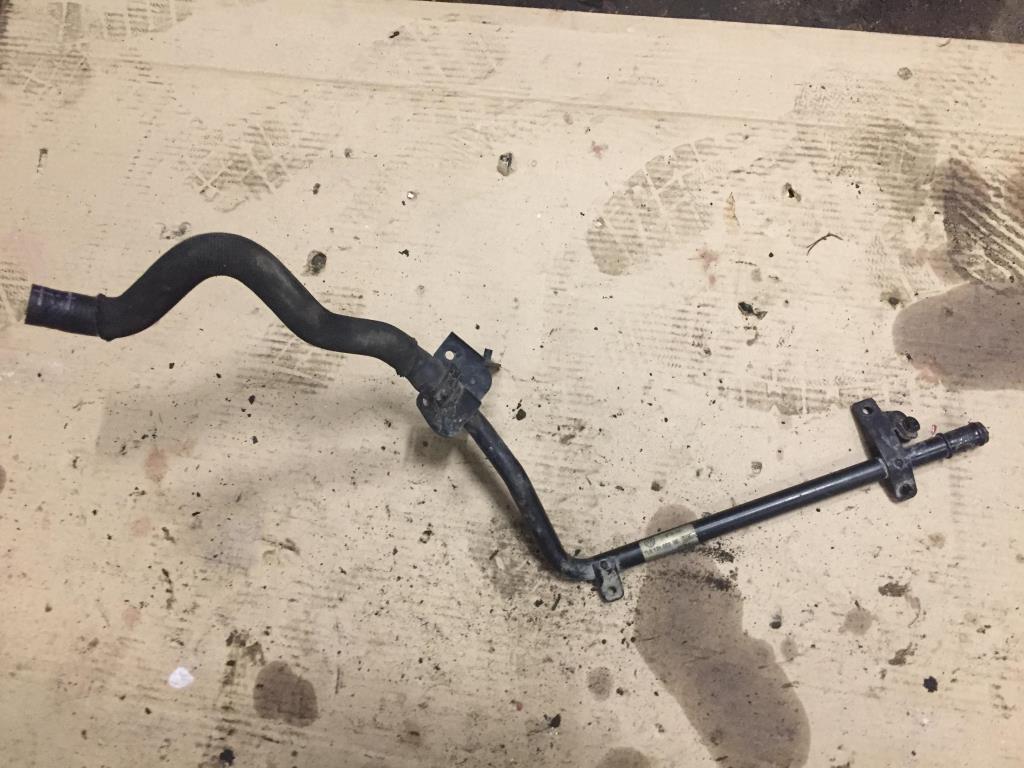 Audi Q7 (4L)  2005 - 2009 для Патрубок системы охлаждения 