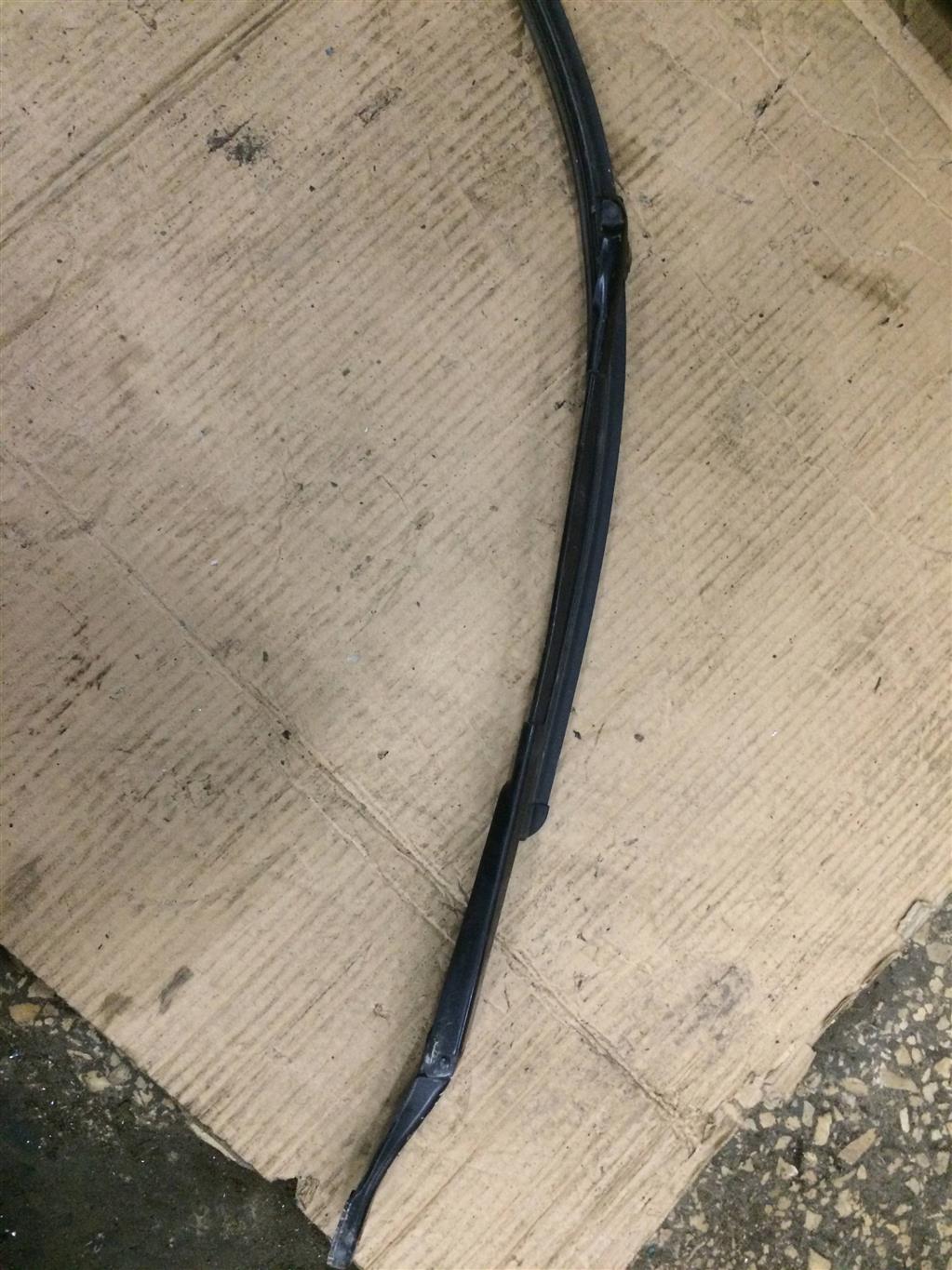 Mercedes-Benz W221 S-Klasse S221 2005-2009 для Поводок стеклоочистителя передний левый