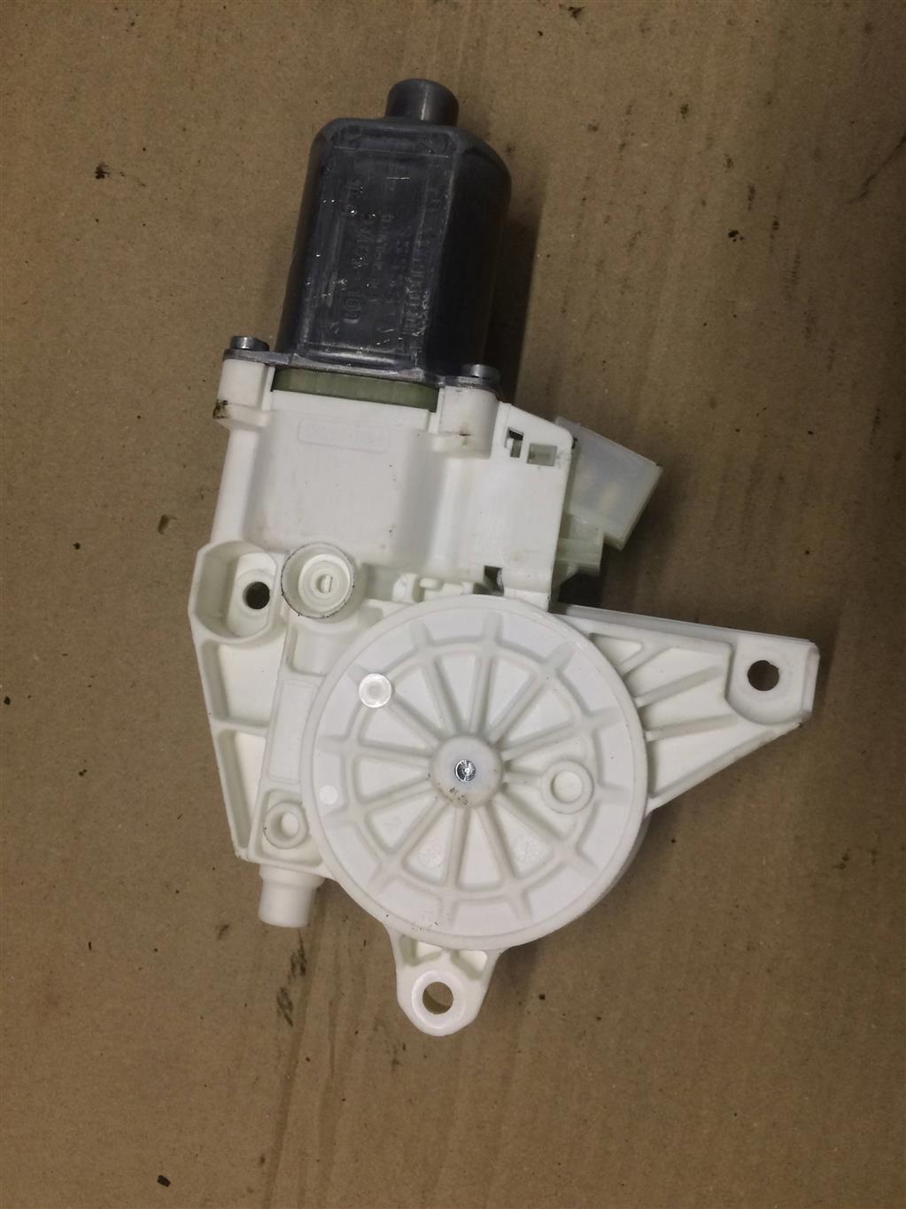 Mercedes-Benz W164 M-Klasse (ML) 2005-2011 для Мотор стеклоподъемника