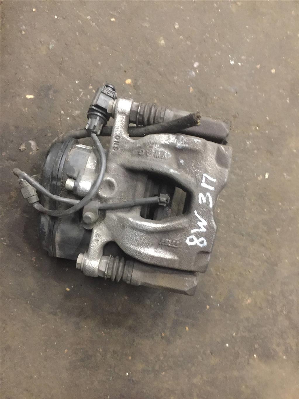 Audi A5/S5 Coupe (F5) 2016-2020 для Суппорт задний правый