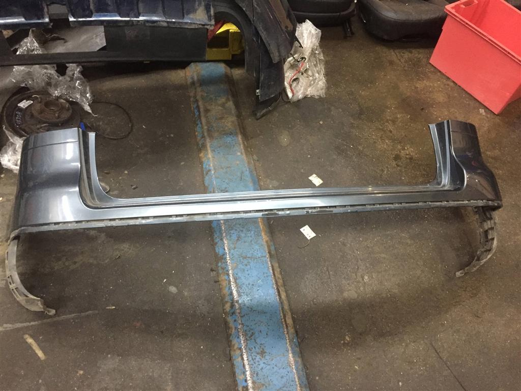 Volkswagen Touareg 7L 2002-2006 для Бампер задний