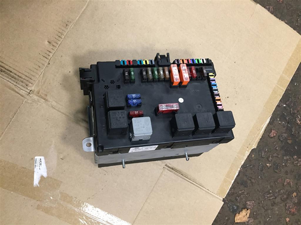 Mercedes-Benz W221 S-Klasse S221 2009-2013 рестайлинг для Блок предохранителей