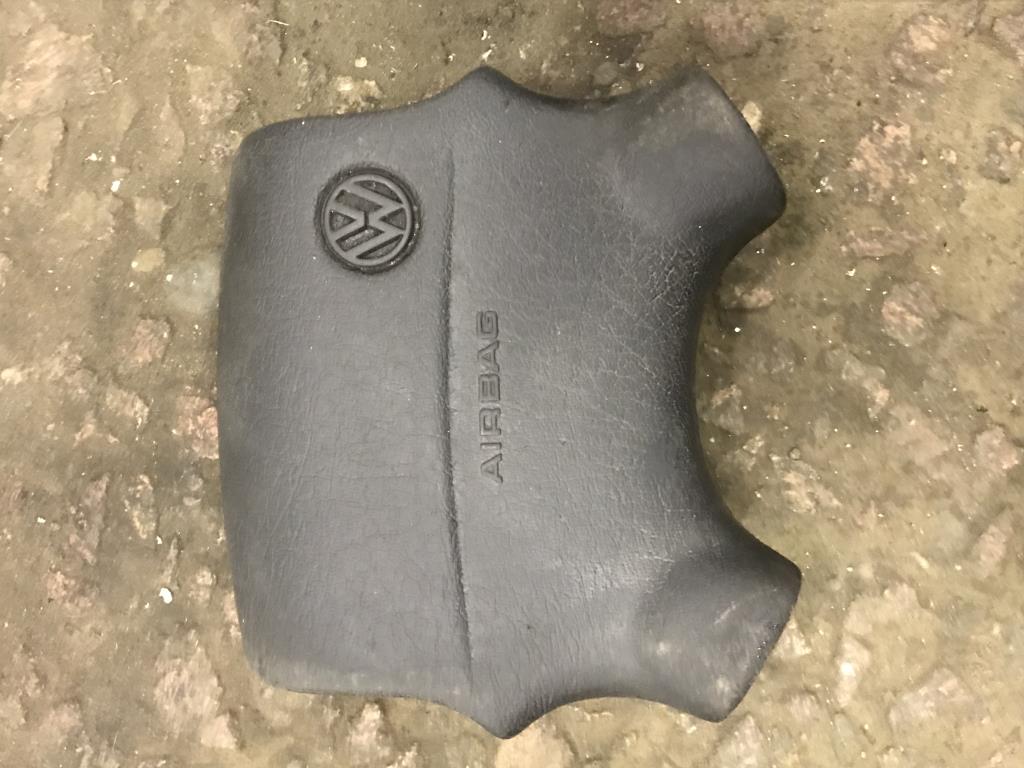 Volkswagen Passat (B3) 1988-1993 для Подушка безопасности в руль