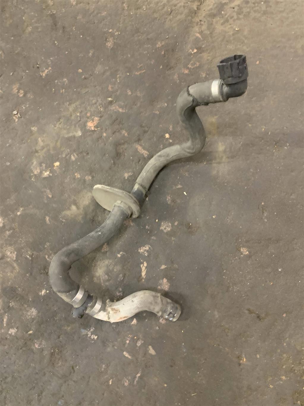 Audi A6 (C6 4F) Allroad quattro 2005-2012 для Патрубок ОГ