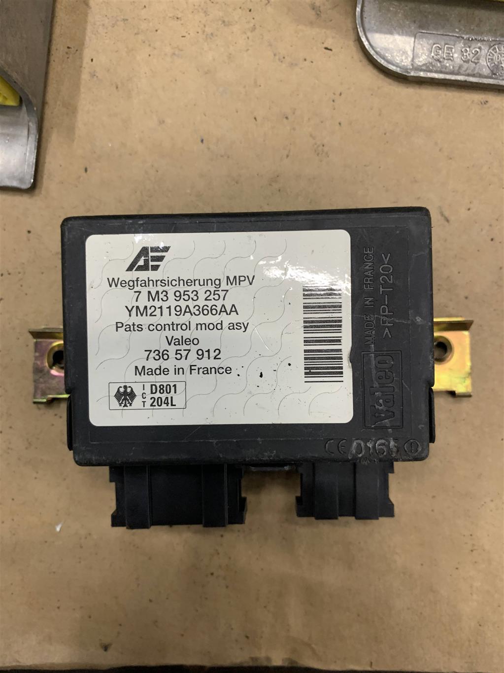 Volkswagen Sharan 1995-1999 для Блок иммобилайзера