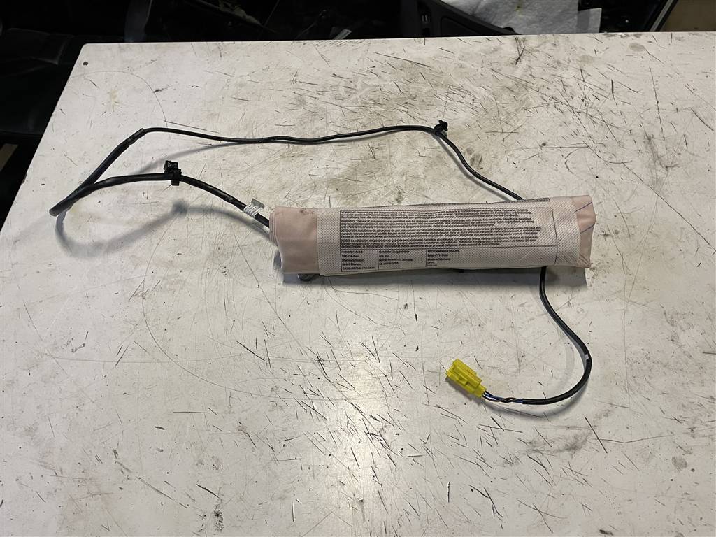 Audi A4 (B8) 2007-2012 для подушка безопасности в сиденье