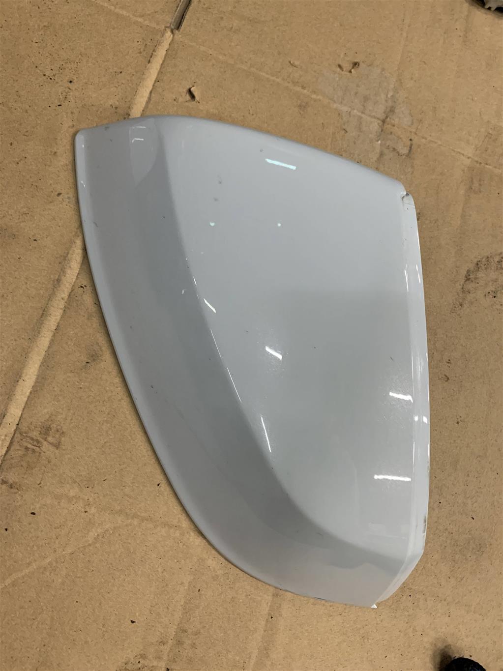 Audi Q7 (4M) 2015-2019 для Накладка зеркала левого