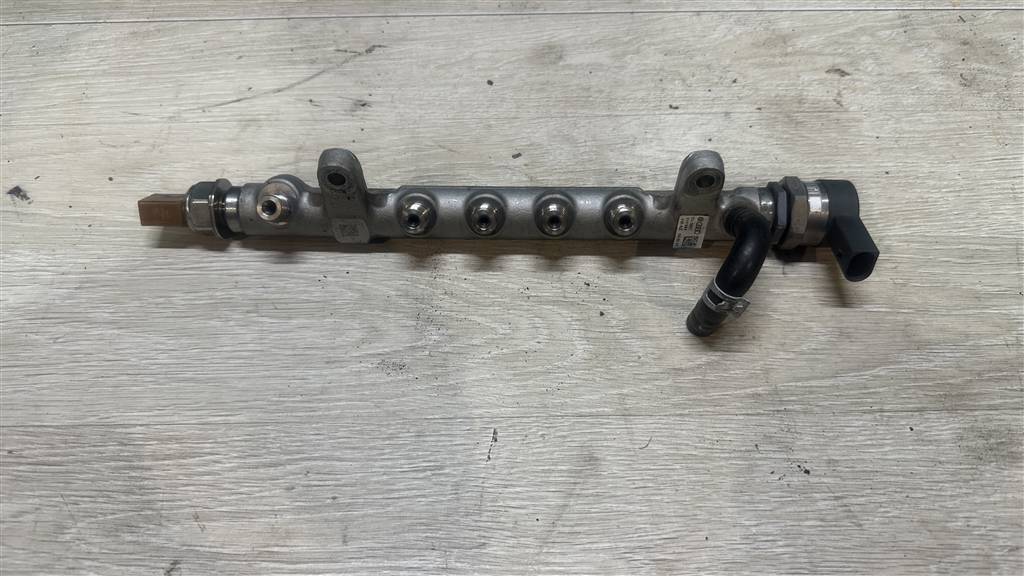 Volkswagen Tiguan 1 для Рампа топливная