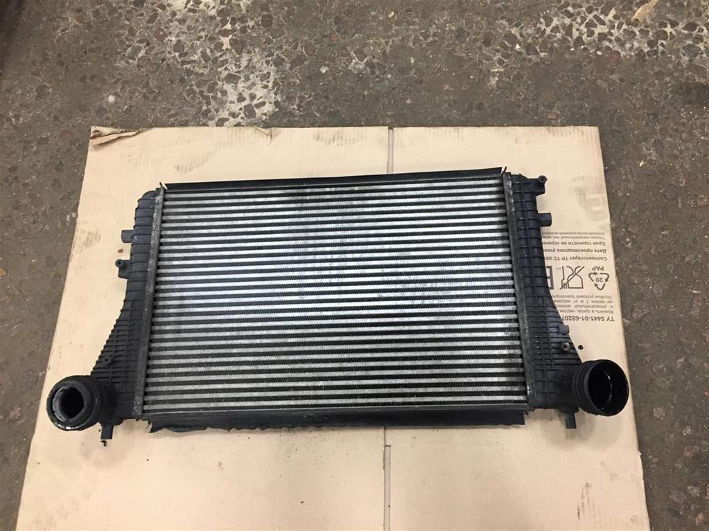 Volkswagen Jetta 2005-2011 для Интеркулер