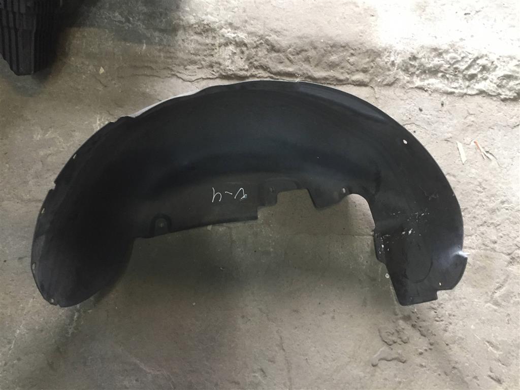 Volkswagen Touareg 7L 2002-2006 для Локер задний правый(подкрылок)