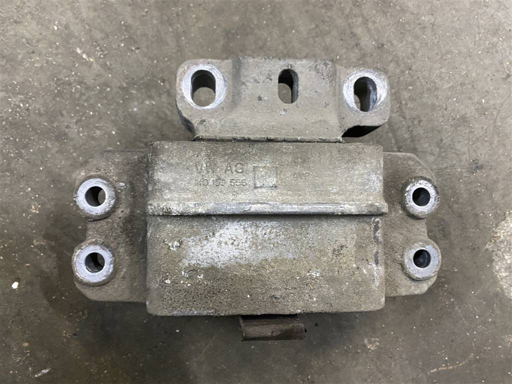 Volkswagen Golf VI 2009-2012 для Опора КПП