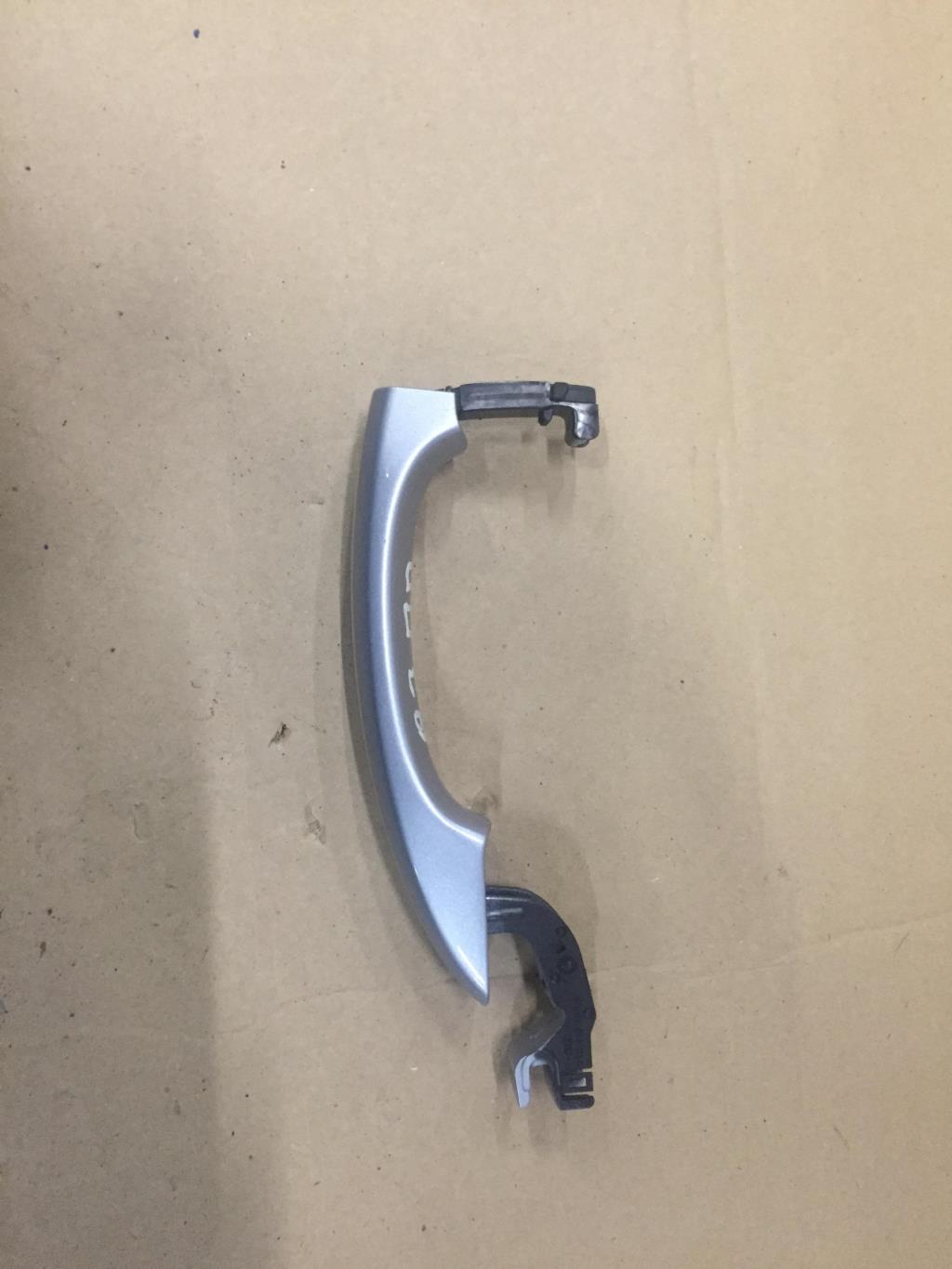 Audi Q3 (8U) 2014-2018 рестайлинг для Ручка двери