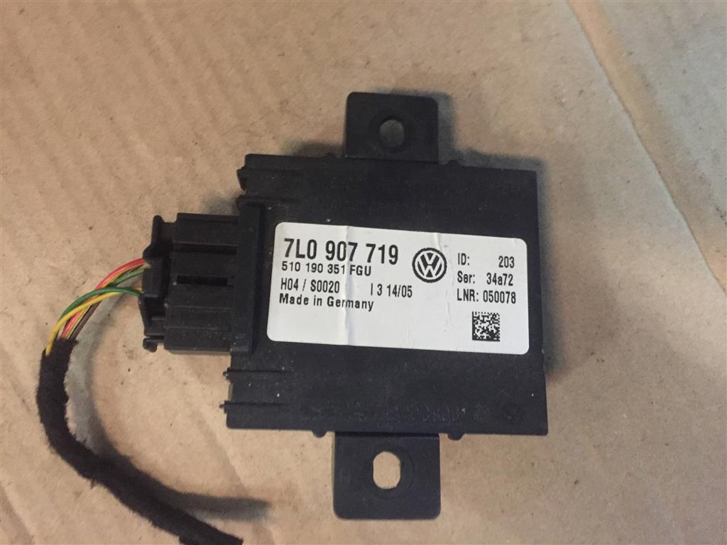 Volkswagen Touareg 7L 2002-2006 для Блок управления противоугонной системой