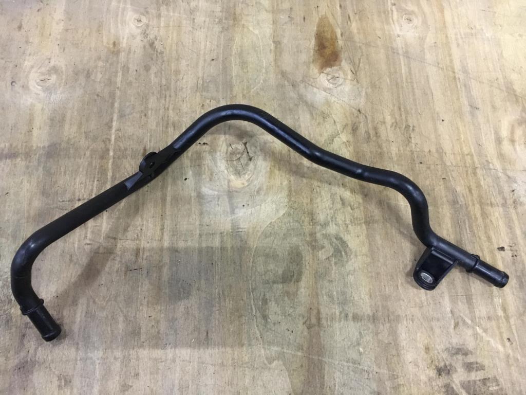 Audi A3 (8V) 2016-2019 рестайлинг для Трубка ож