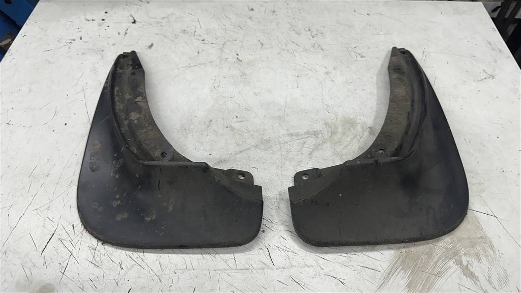 Skoda Octavia A7 для Брызговик комплект