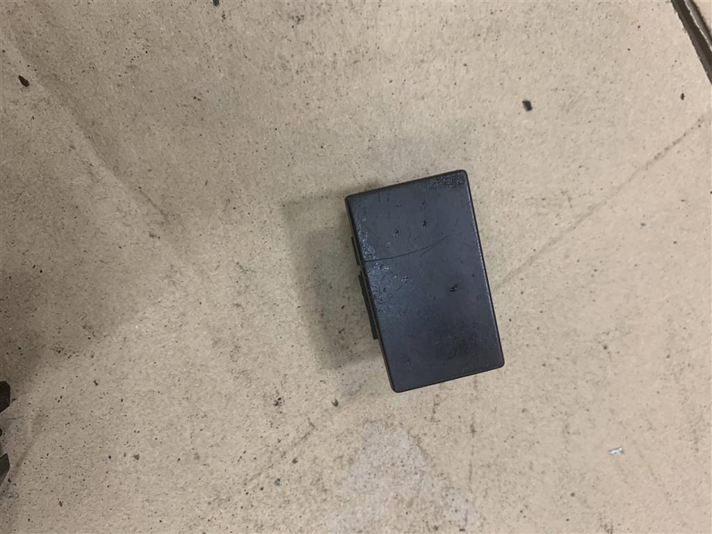 Volkswagen Sharan 2000-2006 для Заглушка