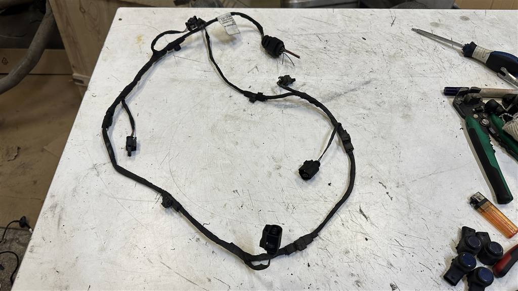 Volkswagen Passat (B7) 2011-2015 для Проводка бампера