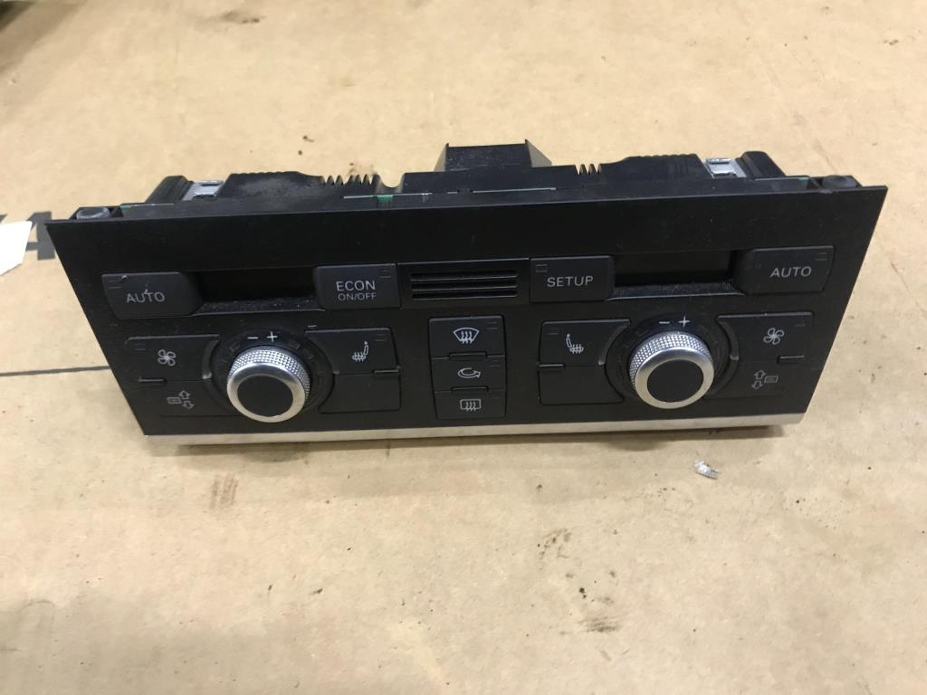 Audi Q7 (4L)  2005 - 2009 для Блок управления климат контролем