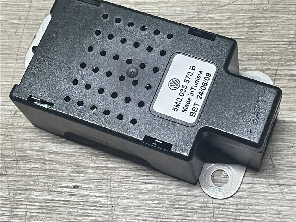 Volkswagen Golf VI 2009-2012 для Помехоподавляющий фильтр