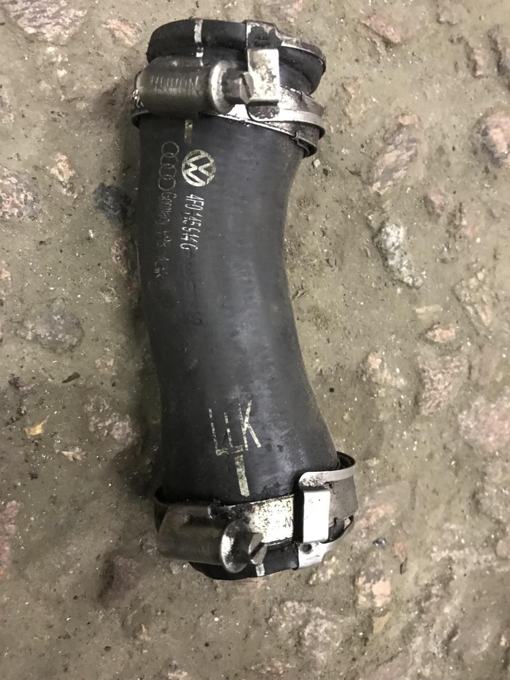 Audi A6 (C6 4F) Allroad quattro 2005-2012 для Патрубок интеркулера