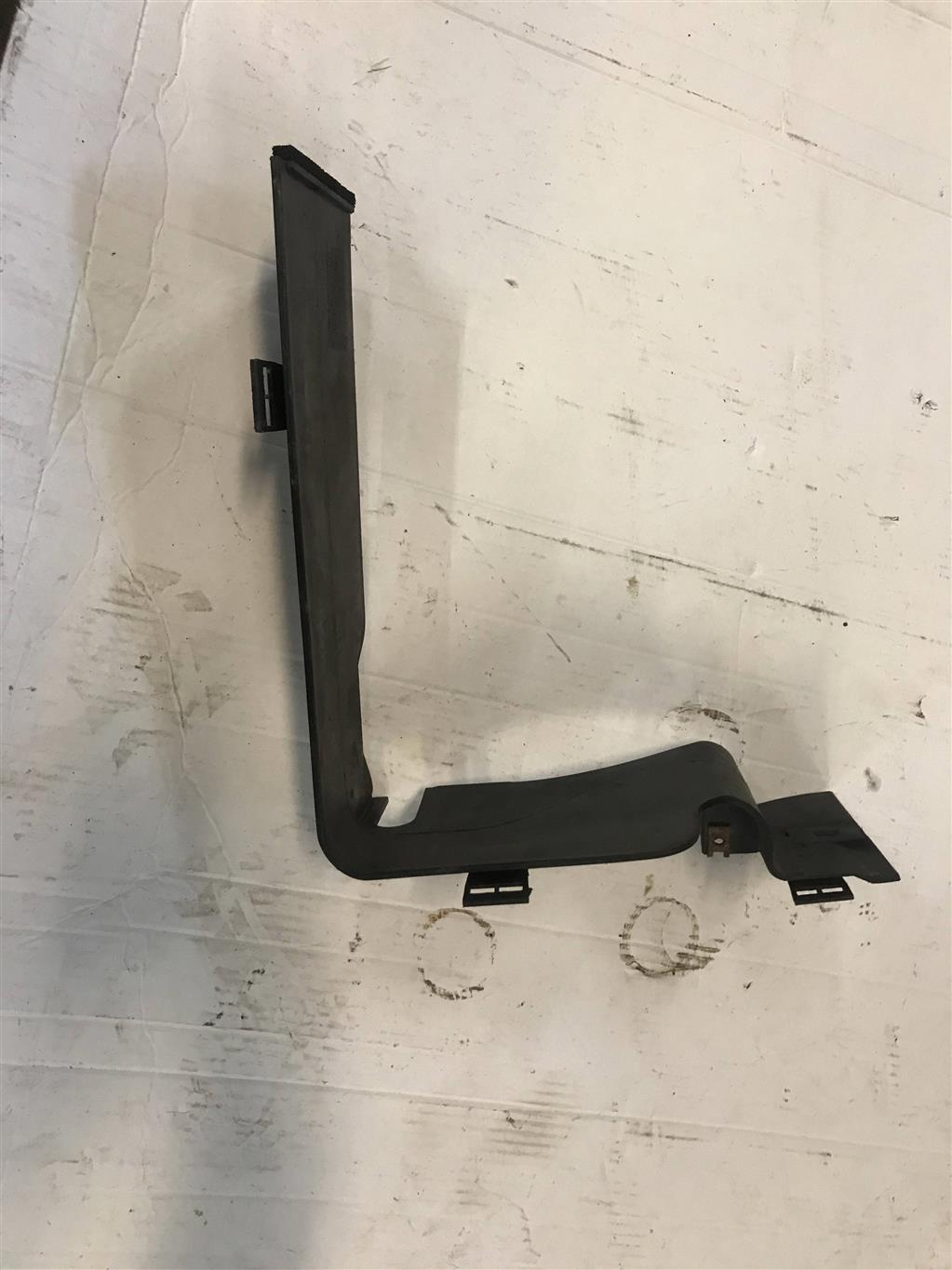 Land Rover Range Rover Sport L320 2005- для Кожух АКБ