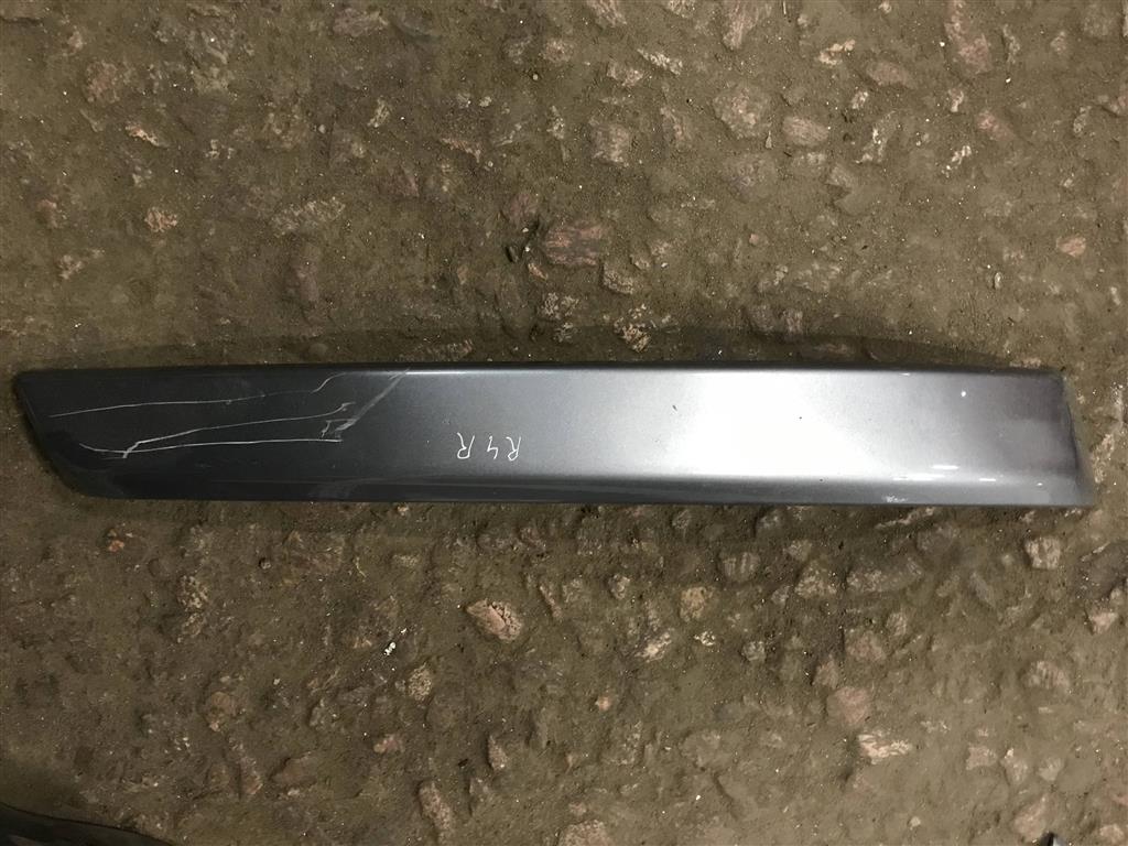 Audi Q7 (4L)  2005 - 2009 для Накладка бампера