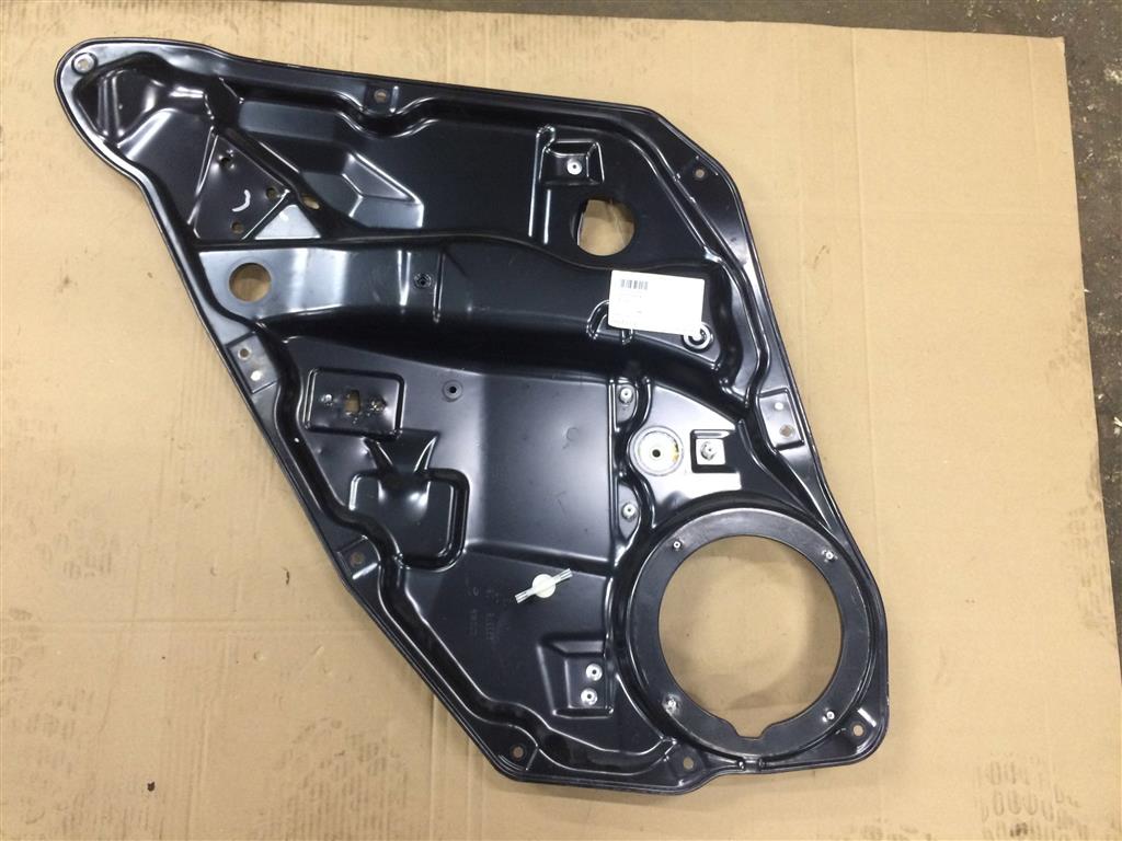 Mercedes-Benz W164 GL-Klasse  для Стеклоподъемник задний левый