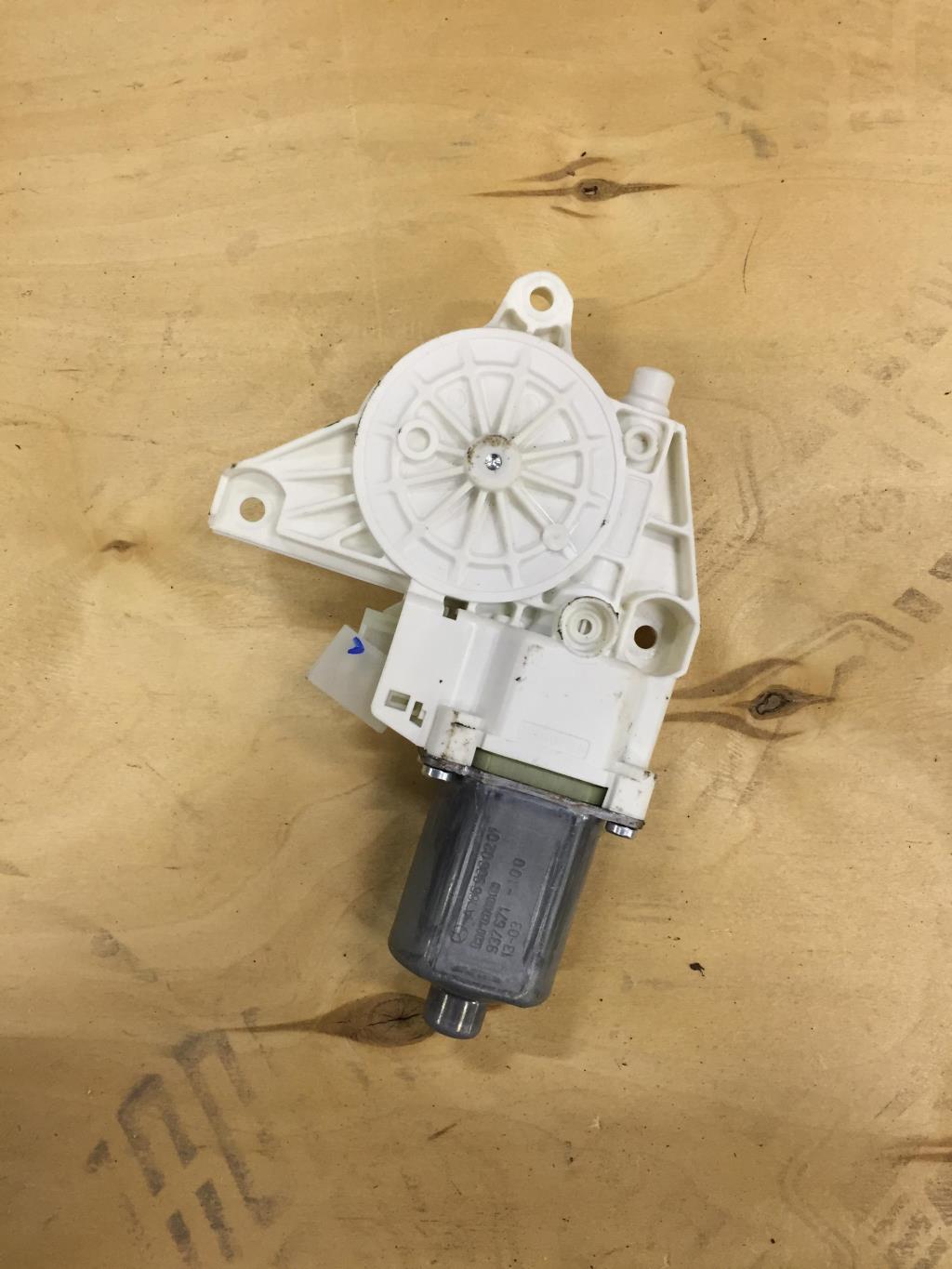 Mercedes-Benz W166 ML 2011-2015 для Мотор стеклоподъемника