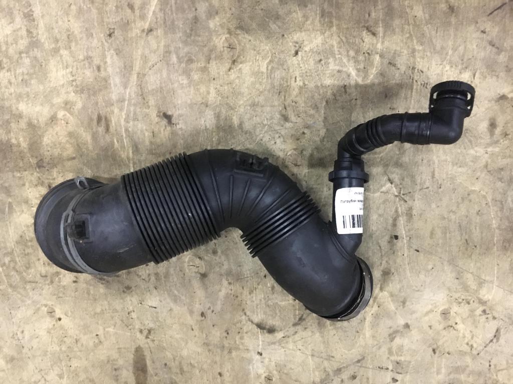 Volkswagen Golf V 2003-2009 для Воздуховод воздушного фильтра