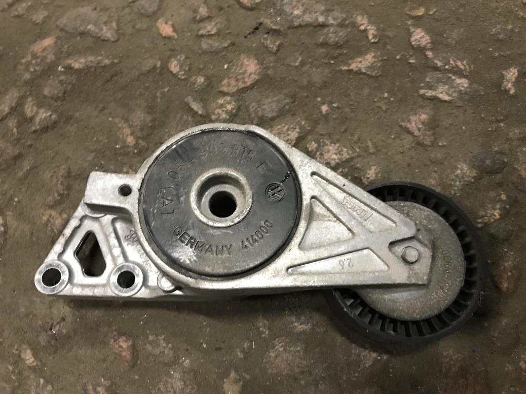 Volkswagen Sharan 2006-2010 для Натяжитель ремня