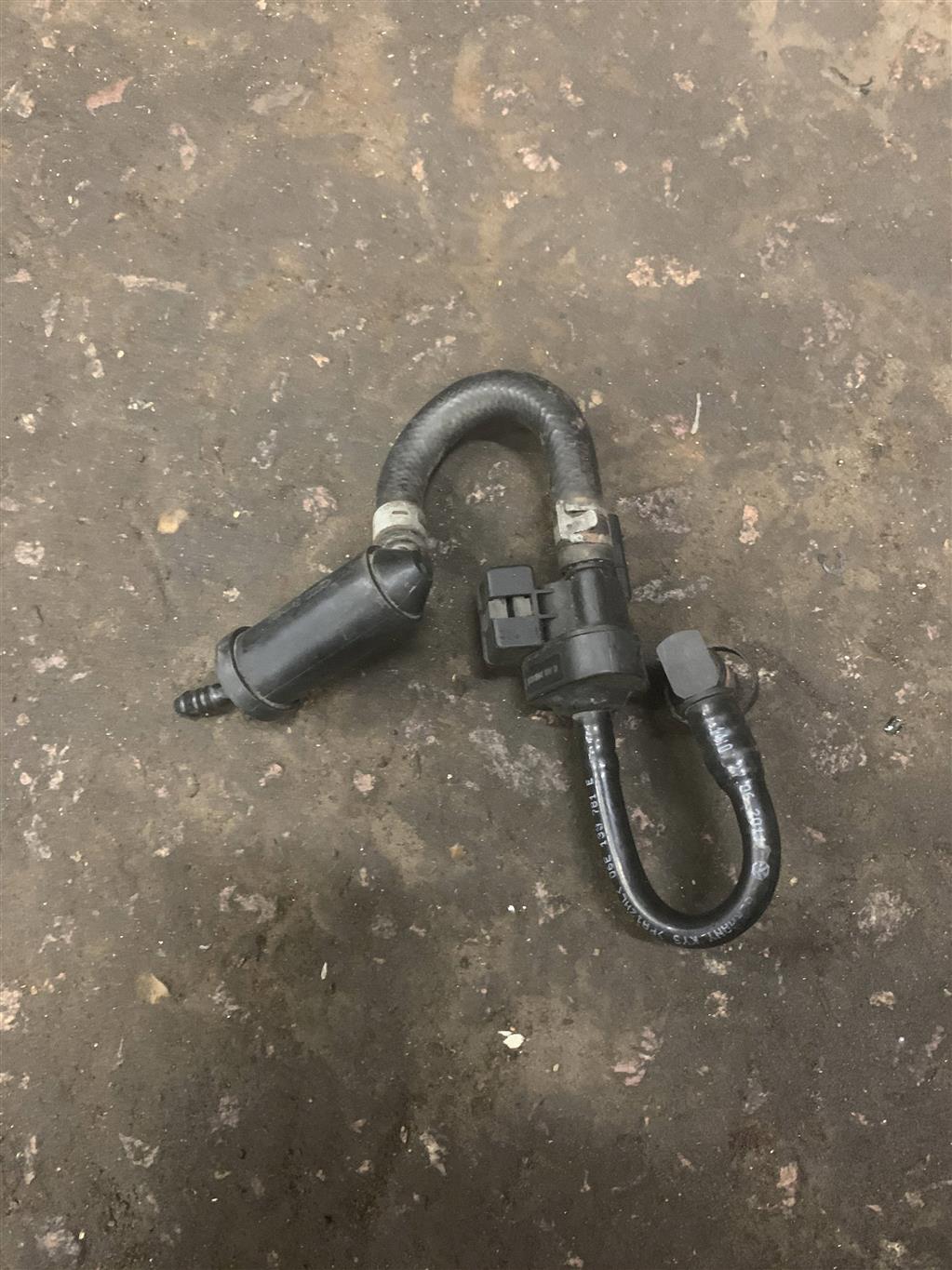 Audi A6 C7 для Клапан вентиляции топливного бака