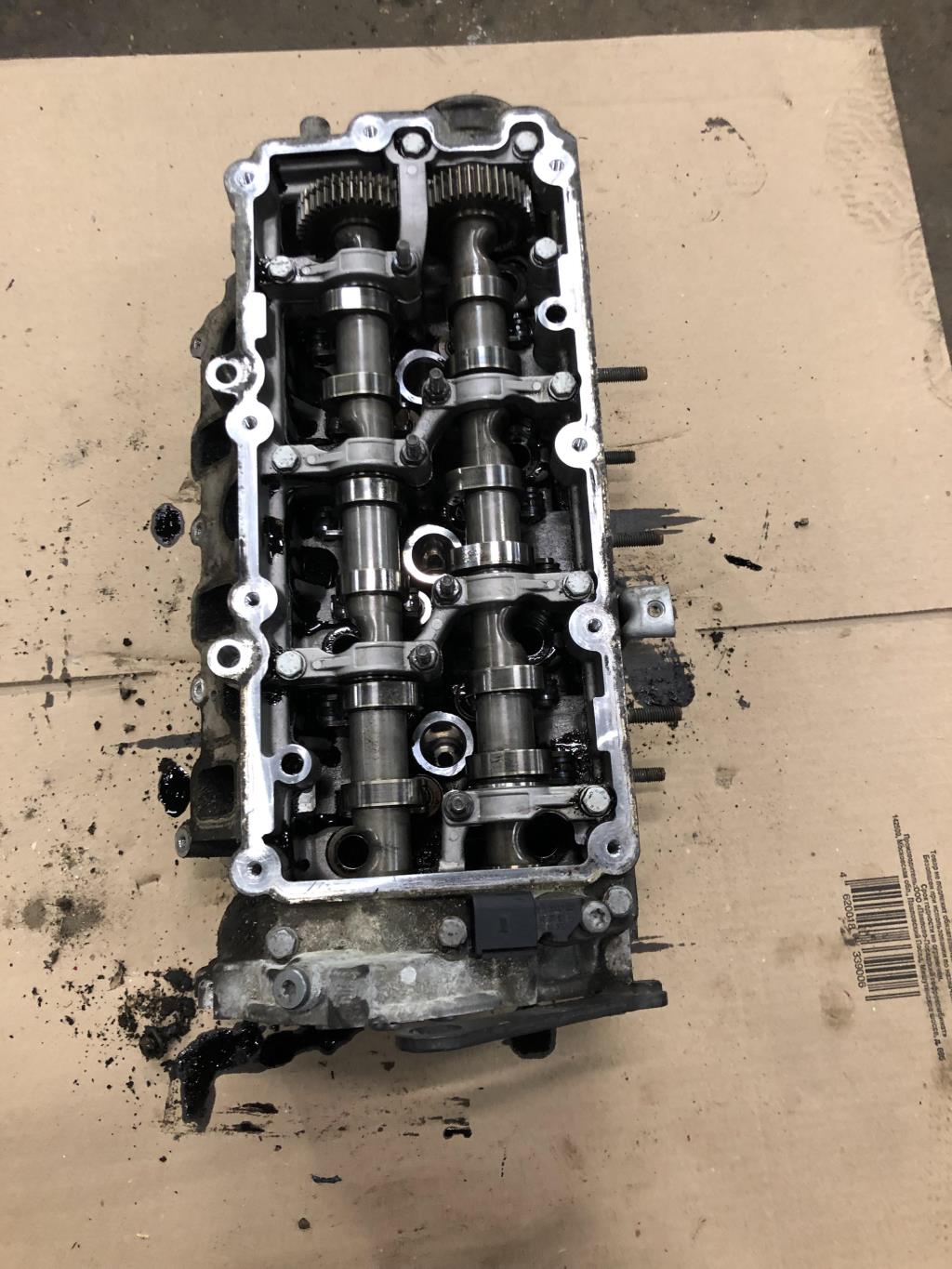 Audi A6 (C6 4F) Allroad quattro 2005-2012 для Головка блока цилиндров (ГБЦ)