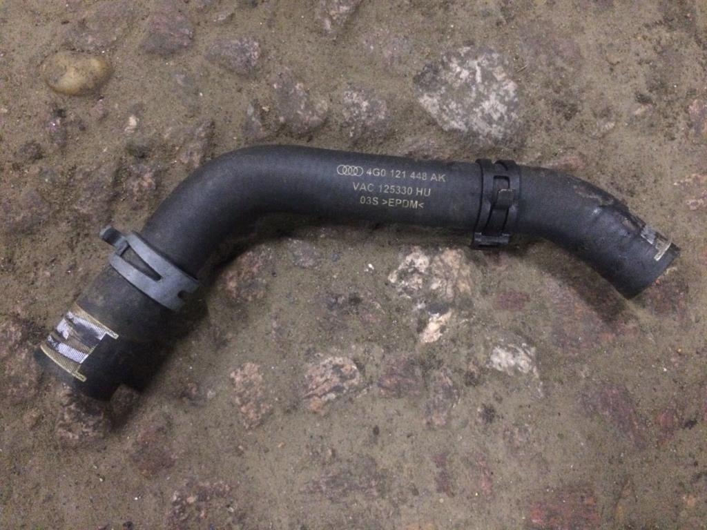 Audi A6 C7 для Трубка