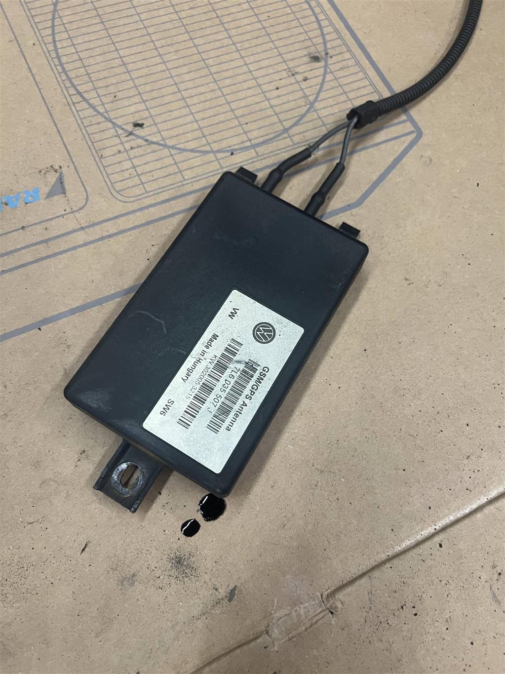 Volkswagen Touareg 7L 2002-2006 для Антенна