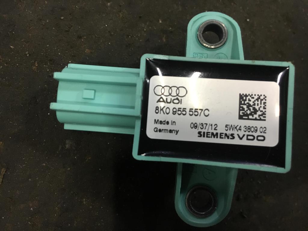 Audi A5/S5 Sportback (8T) 2007-2011 для Датчик удара (Airbag)