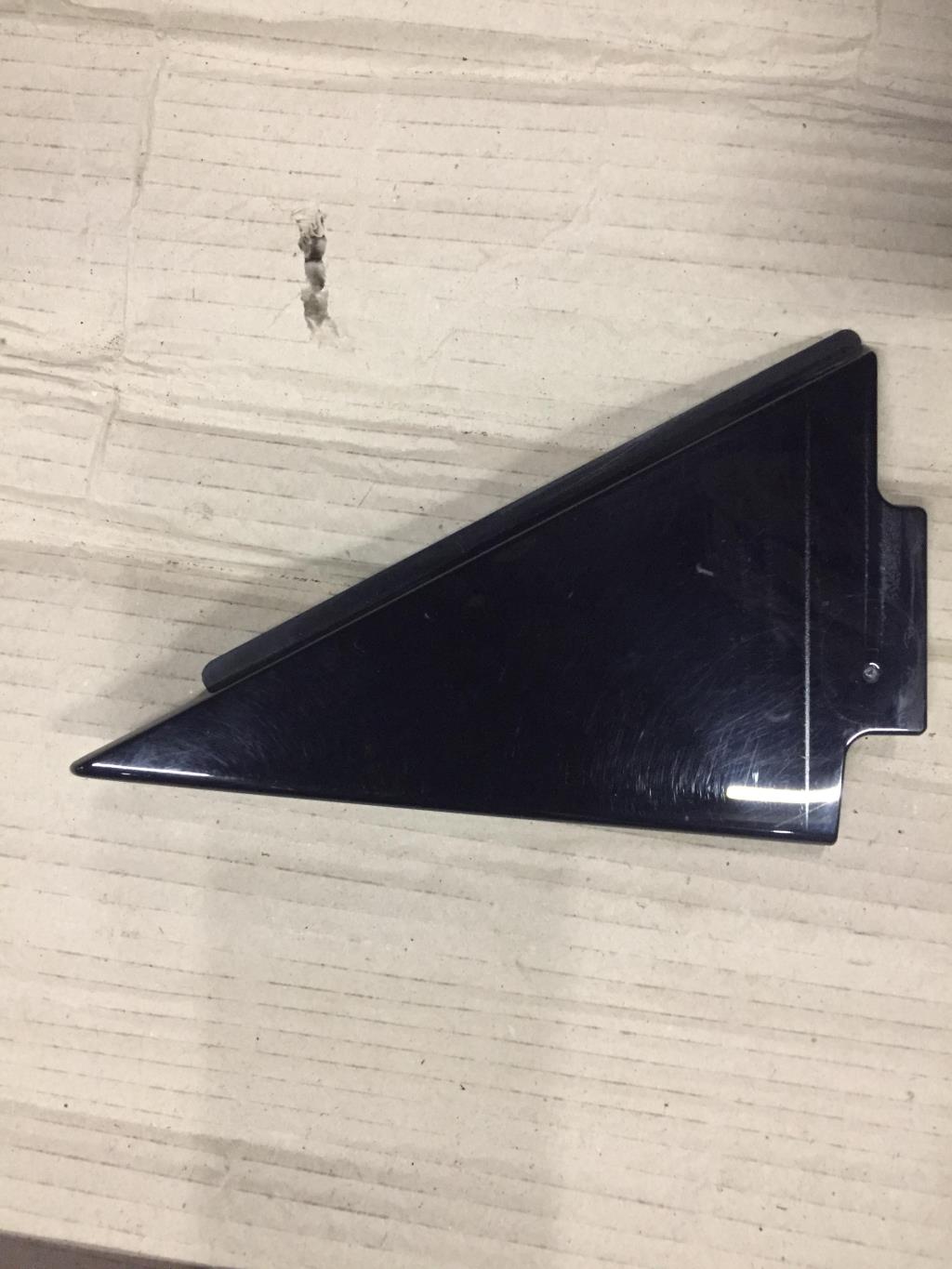 Audi Q3 (8U) 2011-2014 для Накладка двери задней левой