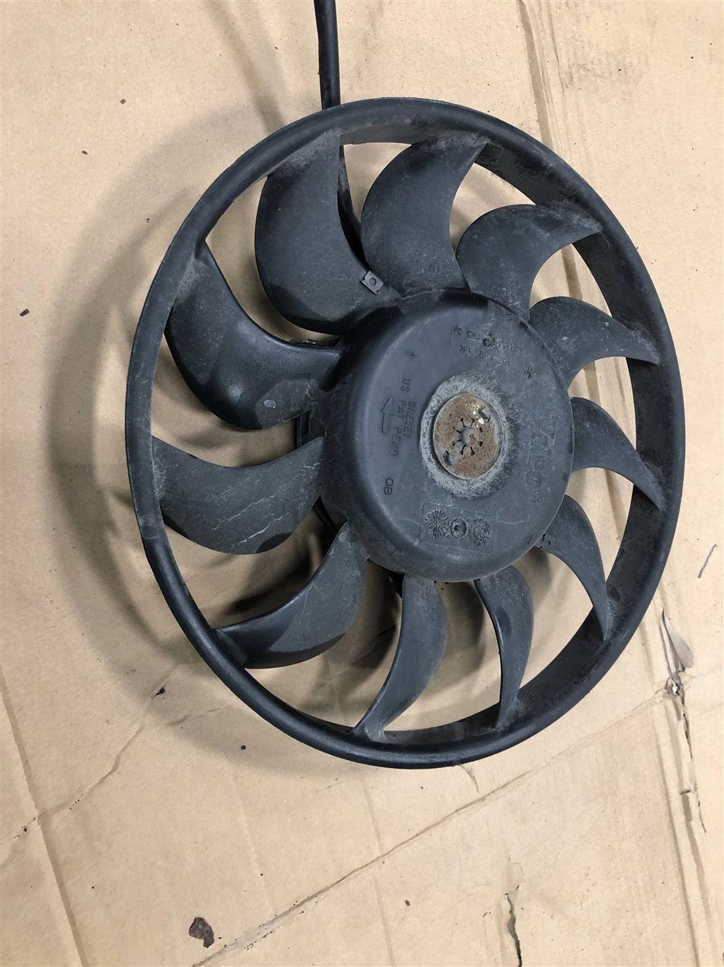 Audi A6 (C6 4F) 2005-2008 для Вентилятор радиатора